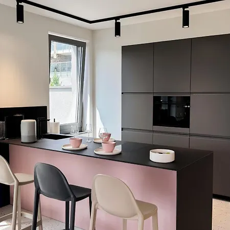 Apartment 210 Kras *